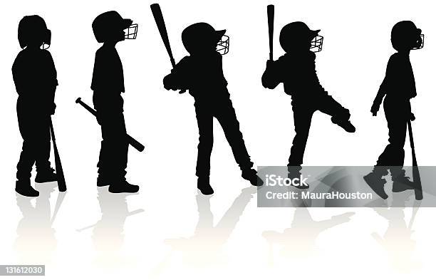 Силуэты Мальчиков Играть В Бейсбол — стоковая векторная графика и другие изображения на тему Бейсбол - Бейсбол, Бейсбольный мяч, Молодёжная лига по бейсболу и софтболу