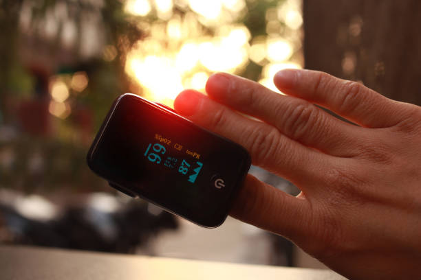 istock Pulse Oximeter to measure oxygen level and pulse rate 1316127273