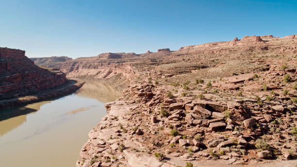 istock Colorado River Under Utah Rock Formations - Aerial 1316142900