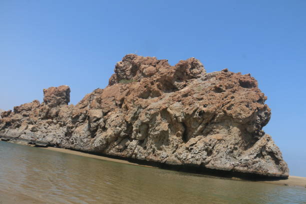 istock Yiti beach in Oman 1316193584