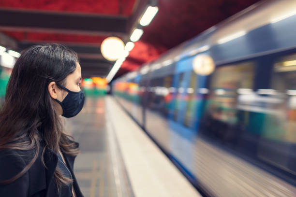 istock Subway train arriving at the station 1316199427
