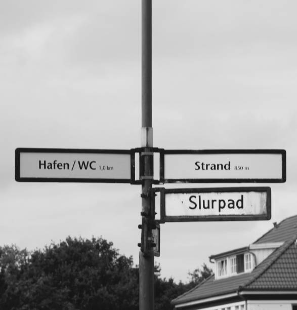 istock Island street sign 1316271416