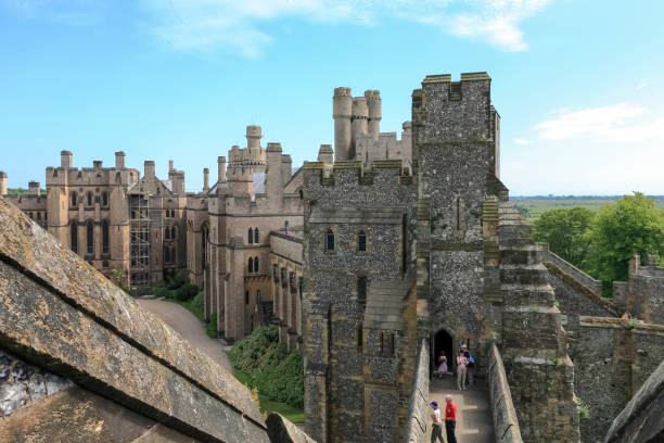 medieval castle, arundel - arundel england imagens e fotografias de stock