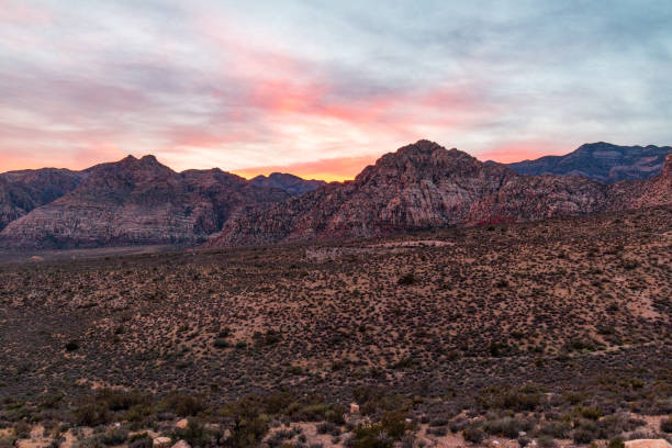 istock Desert Sunset of Spring Mountains Red Rock Canyon 1316392100