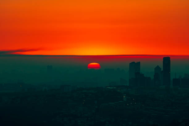 istock Silhouette of city at sunset 1316414650