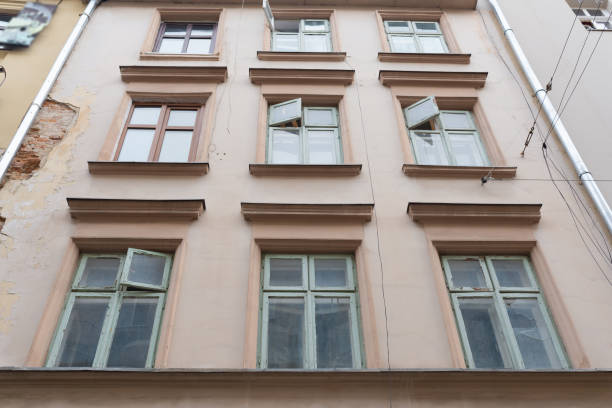 istock Cozy building facade with windows in the city 1316414717