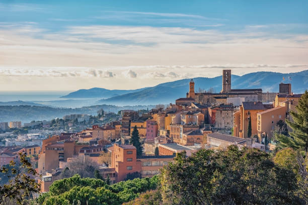 la città di grasse - provenza alpi foto e immagini stock