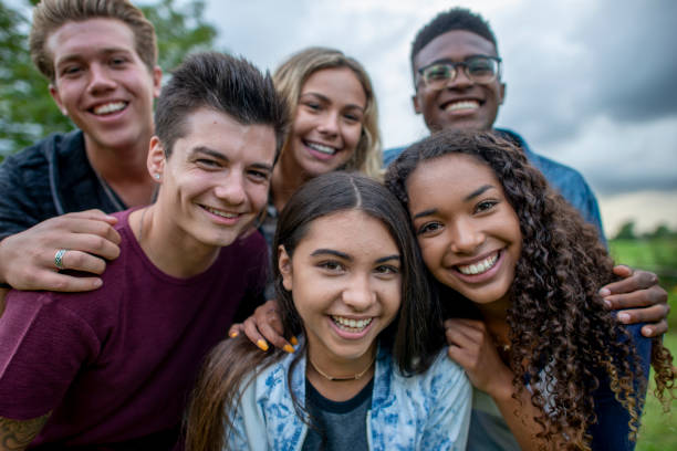 istock Smiling Teenagers 1316465930