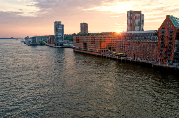 istock Sailing at the sunset on the River Elbe - Hamburg 1316483679