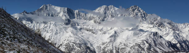istock landscape from monscera pass during winter 1316510864