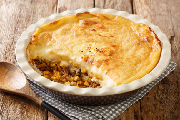 istock Quebec variety of Shepherd's pie baked close-up in a baking dish. Horizontal 1316617663