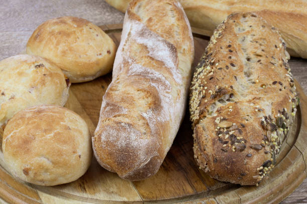 bread variety - baking traditional culture studio shot horizontal imagens e fotografias de stock