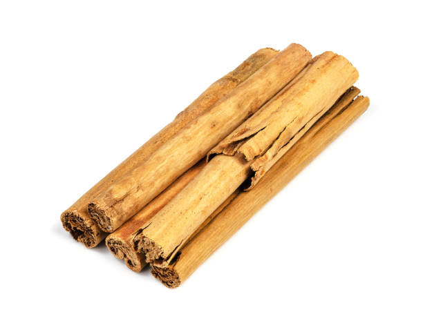 istock sticks of alba premiumin ceylon cinnamon on white 1316733056