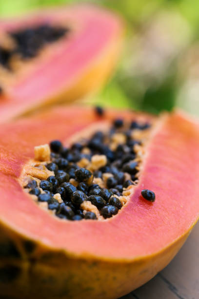 istock Slices of fresh cutted papaya 1316768027