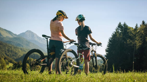istock Two females on mountain bikes 1316795108