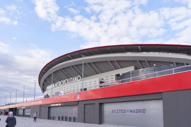 exterior view of the wanda metropolitano stadium of the atletico de madrid soccer club. - fifa torneio imagens e fotografias de stock