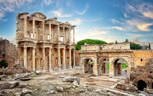 istock Library of Celsus in Ephesus under blue cloudy skies 1316841879