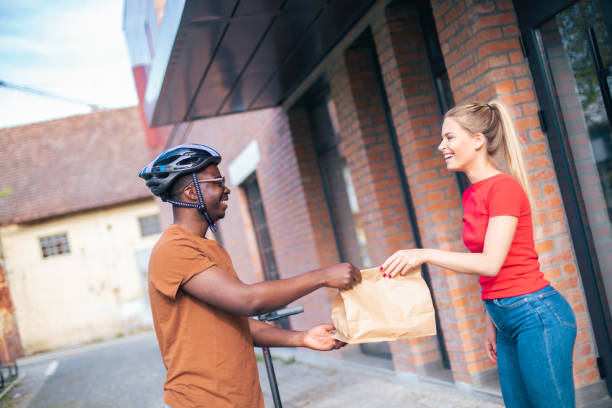 istock Bringing food and smiles 1316878836