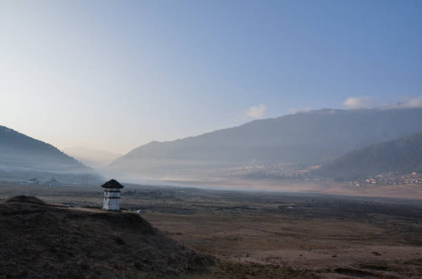 Phobjikha is the best place to de-stress your self. With its scenery, spirituality, tranquility and cool weather, it's easy to loose yourself