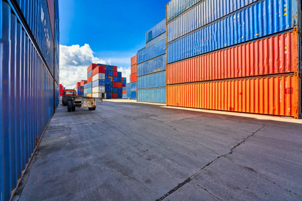 istock Container service with clear blue sky and old truck  for logistics transportation 1316895831
