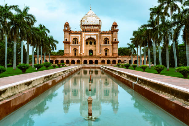 istock Famous Indian Mughal monument built for Safdarjung as a tomb. 1316895921