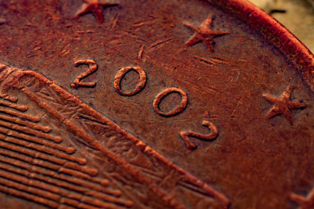 seria makroskładków monet euro. rewers 5 centów. rok produkcji 2002. kraj irlandia - year 2002 zdjęcia i obrazy z banku zdjęć