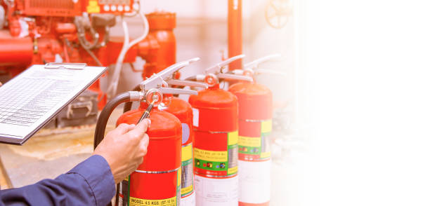 Engineer checking Industrial fire control system, Fire Alarm controller, Fire notifier , Anti fire. System ready In the event of a fire. Engineer checking Industrial fire control system, Fire Alarm controller, Fire notifier , Anti fire. System ready In the event of a fire. Notifier stock pictures, royalty-free photos & images