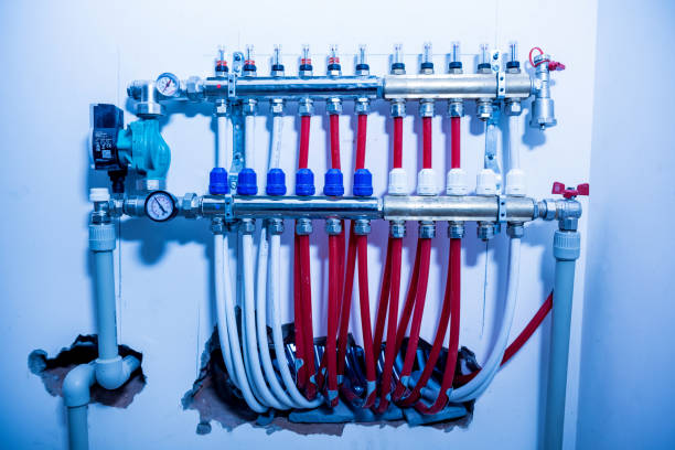 istock Pump for a water underfloor heating system at home 1317095065