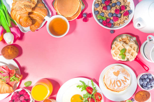istock Mothers day Brunch 1317139408