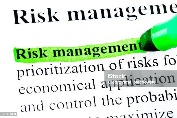 リスク管理定義の緑でハイライトされた - コンセプトのストックフォトや画像を多数ご用意 - コンセプト, ファイナンス, フェルトペン