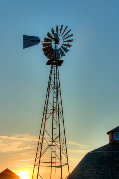 istock Windmill at sunset-Howard County, Indiana 1317191738