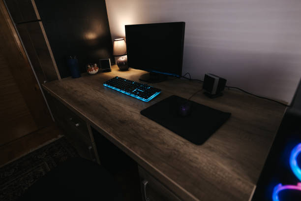 istock Simply set up home office workplace 1317236750