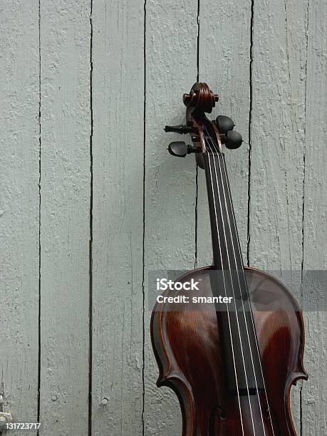 Fiddle With Board Background Stock Photo - Download Image Now - Musical Instrument, Irish Culture, Bluegrass Music