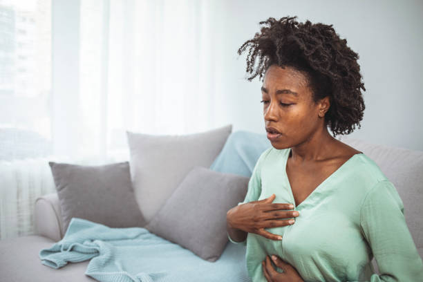 istock Pressure in the chest. 1317238706