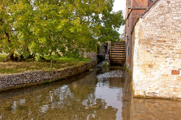 istock Old mill of Lower Slaughter 131724711