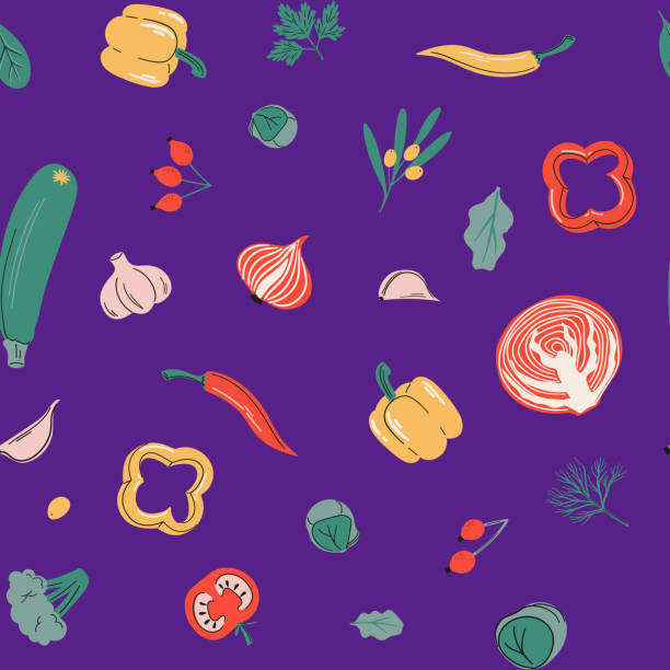 ilustraciones, imágenes clip art, dibujos animados e iconos de stock de patrón vectorial sin costuras con pimienta, brócoli, cebolla, espino, ajo, repollo, calabacín y otros. fuentes de vitamina c, alimentos saludables, verduras y recolección de bayas sobre fondo violeta. - vegetable vitamin a tomato vitamin c