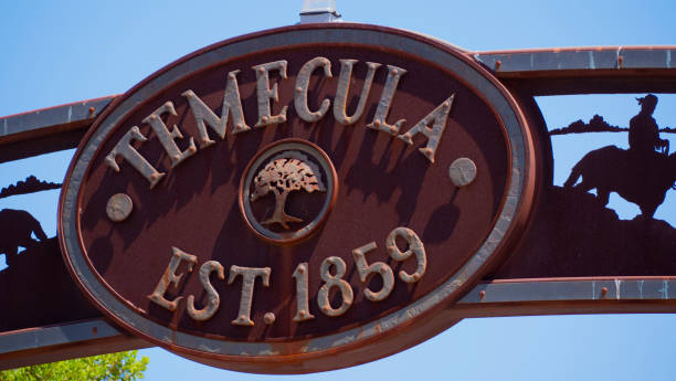 город темекула калифорния общественный приветственный знак - temecula riverside county california southern california стоковые фото и изображения