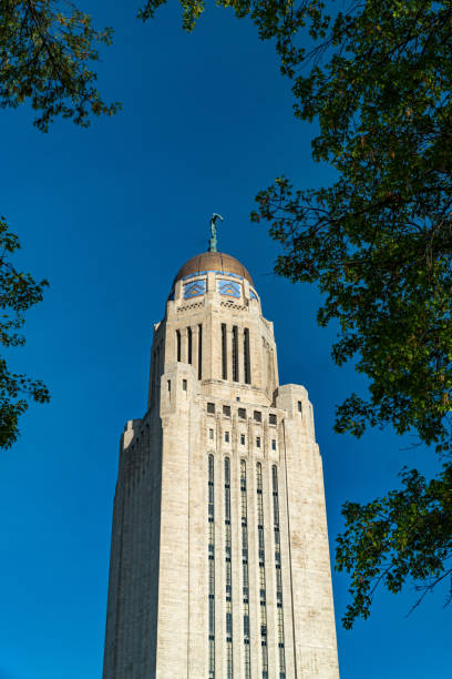 здание капитолия штата небраска - линкольн, небраска - nebraska lincoln nebraska state capitol building state стоковые фото и изображения