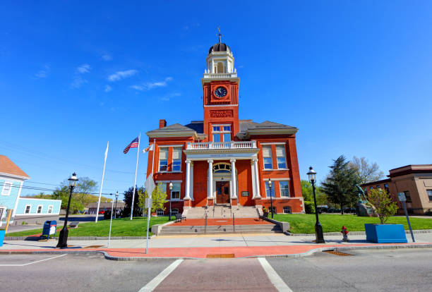 istock Warwick, Rhode Island City Hall 1317526119