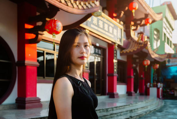 istock woman travel 1317574505