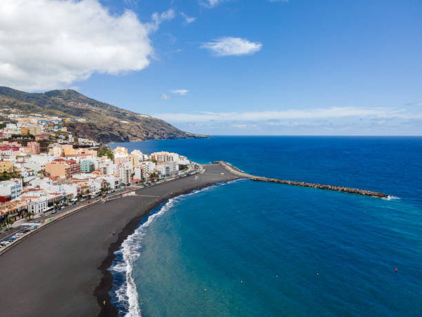 istock Santa Cruz de La Palma 1317579331