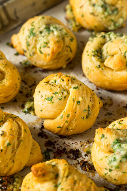 istock Homemade Buttery Garlic Knot Bread 1317608322