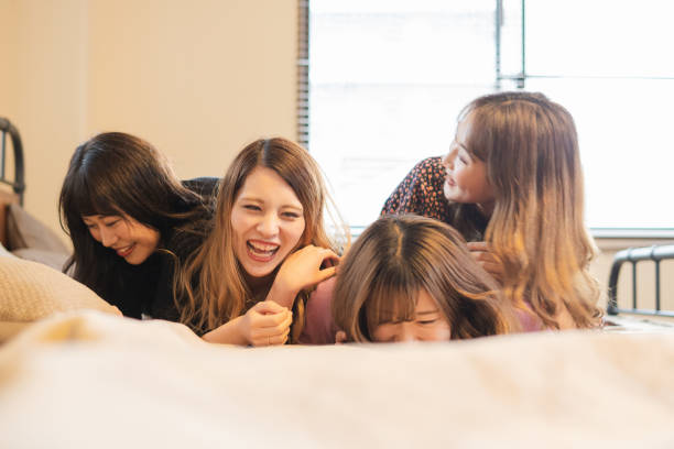 istock girls on the bed 1317622660