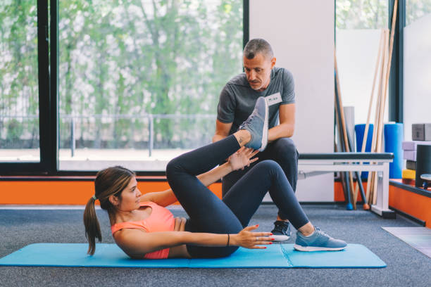 istock Sports training with personal trainer 1317630078