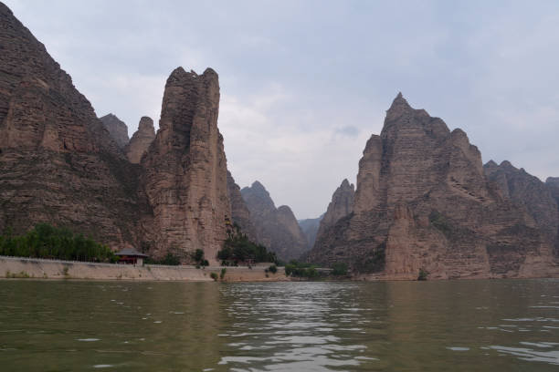 istock Scenery at Liujiaxia Reservoir, Gansu province 1317647641