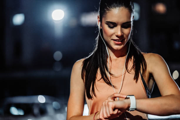 istock Checking fitness activity on the smartwatch 1317663798