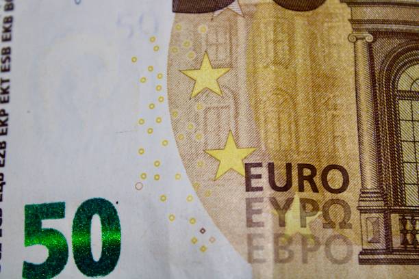 euro europäische union währung fünfzig euro scheinpapier währung der europäischen union - european union euro note currency forex european union currency stock-fotos und bilder