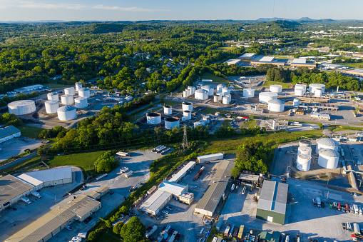 Aerial view of oil wells and distribution facility in Knoxville, Tennessee.