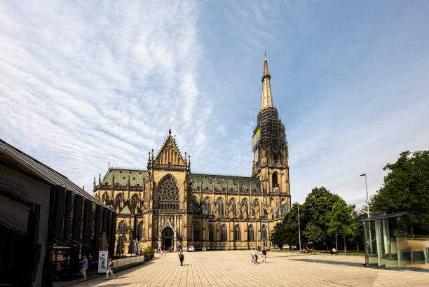 Linz an der Donau, is the capital of Upper Austria. The cathedral Mariendom, one of the biggest cathedrals in Austria.