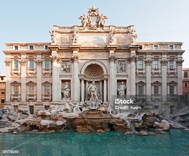 Fontana Di Trevi Roma Italia - Fotografie stock e altre immagini di Fontana di Trevi - Fontana di Trevi, Piazza di Trevi, Roma - Città